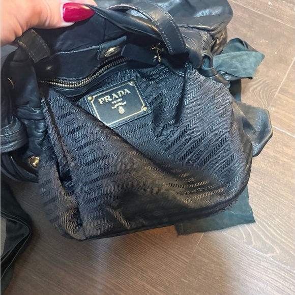 100% authentic Prada, antique bow bag, NAPA black leather ‼️PRICE DROP - Picture 9 of 10